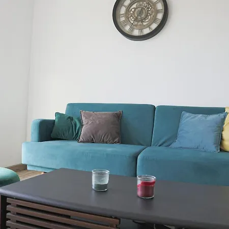 Apartment Smart Appart, Spacious And Functional Tinqueux