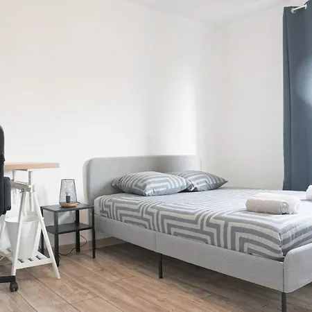 Apartment Smart Appart, Spacious And Functional Tinqueux